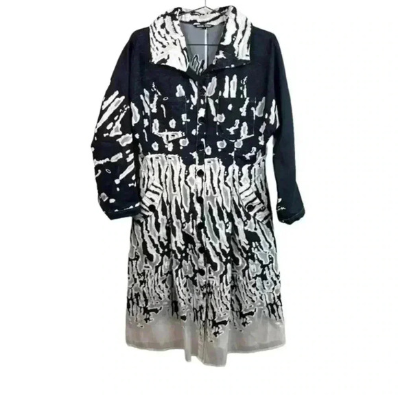 Samuel Dong Black And White Abstract Midi Button Down Dress - Picture 2 of 11